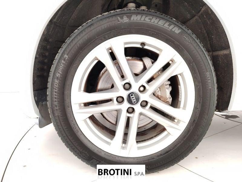 Audi Q5 40 TDI S Line quattro S tronic