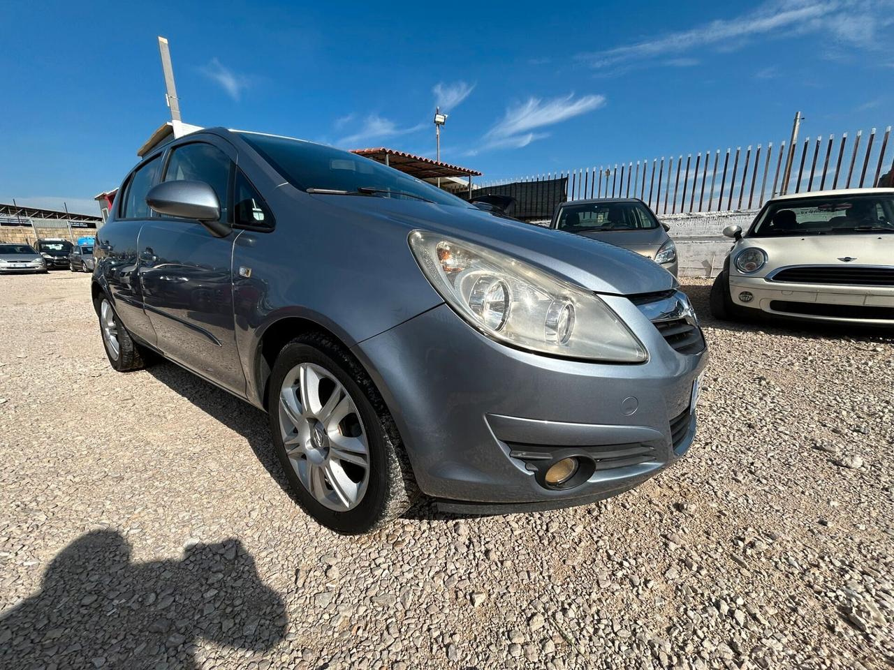 Opel Corsa 1.2 5 porte Easytronic Enjoy