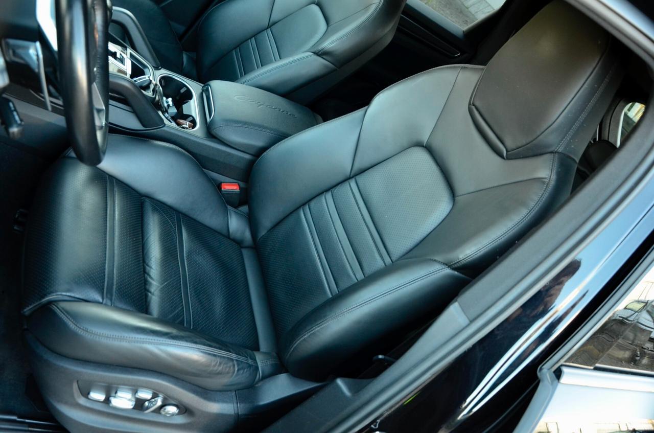 PORSCHE CAYENNE 3.0 E-HYBRID PHEV PLUG-IN 462cv TIPTRONIC, PERFETTE CONDIZIONI, SERVICE PORSCHE, UFF ITALIANA, TETTO, HI-FI BOSE, SPORT CHRONO, FARI LED, RETROCAMERA, 21", PERMUTE