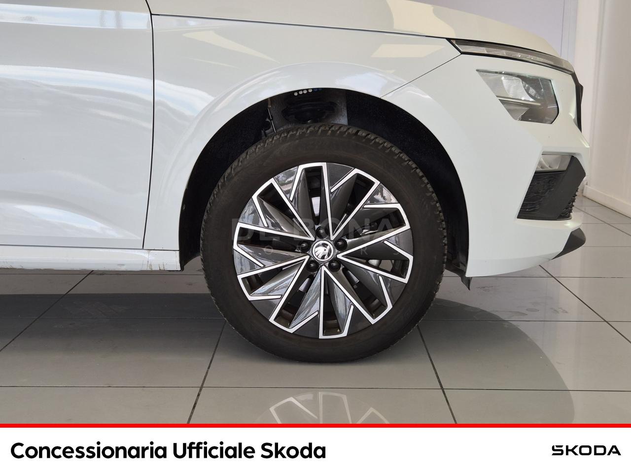 Skoda Kamiq 1.0 tsi black dots 95cv