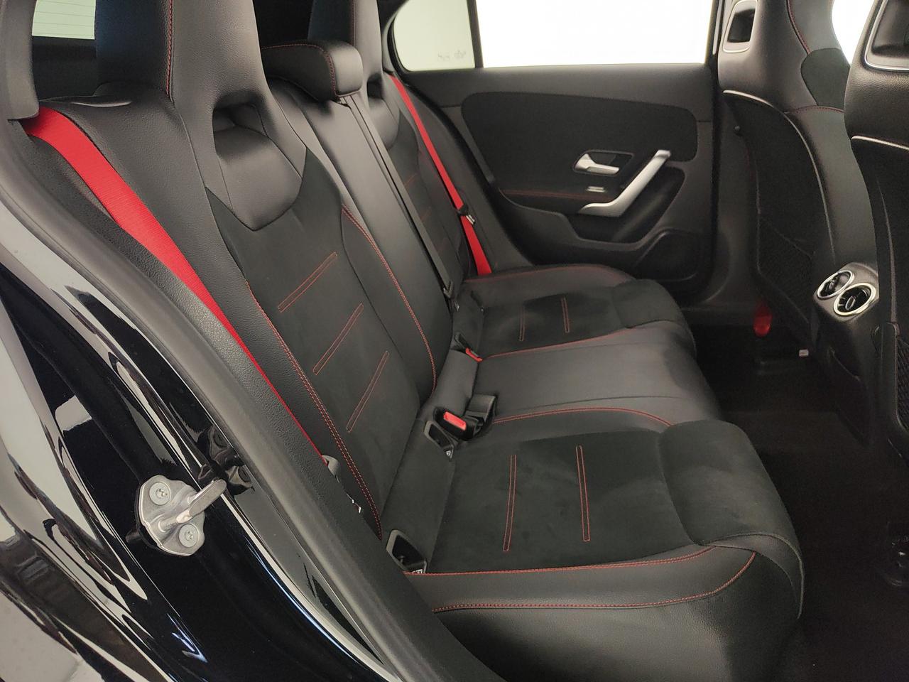 Mercedes-Benz A AMG 35 4matic auto