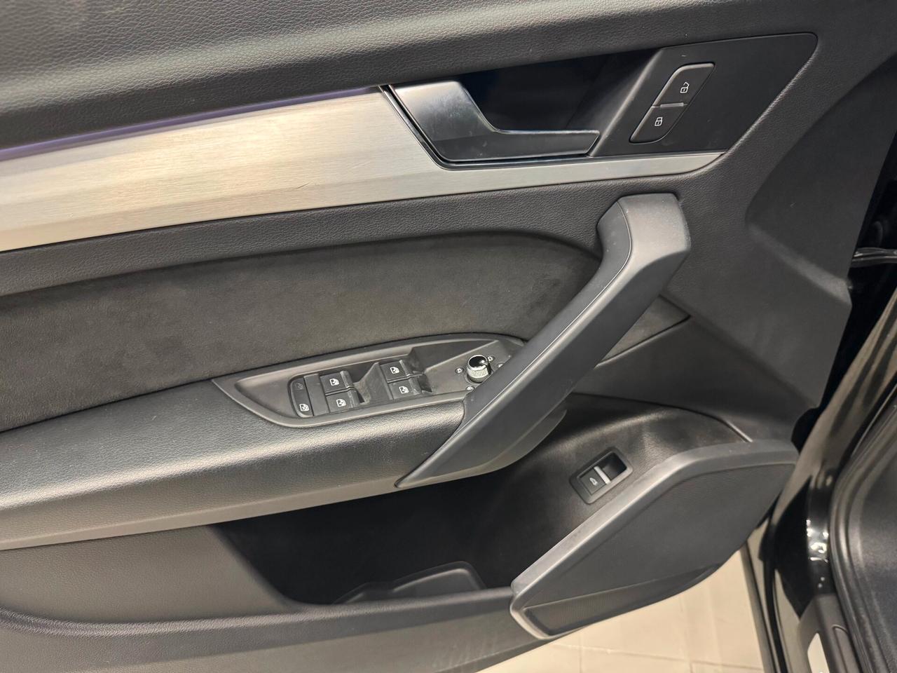 AUDI Q5 2ª serie Q5 SPB 40 TDI quattro S troni...