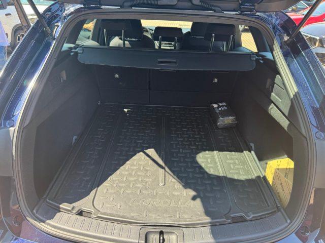 TOYOTA Corolla Touring Sports 1.8 Hybrid Business