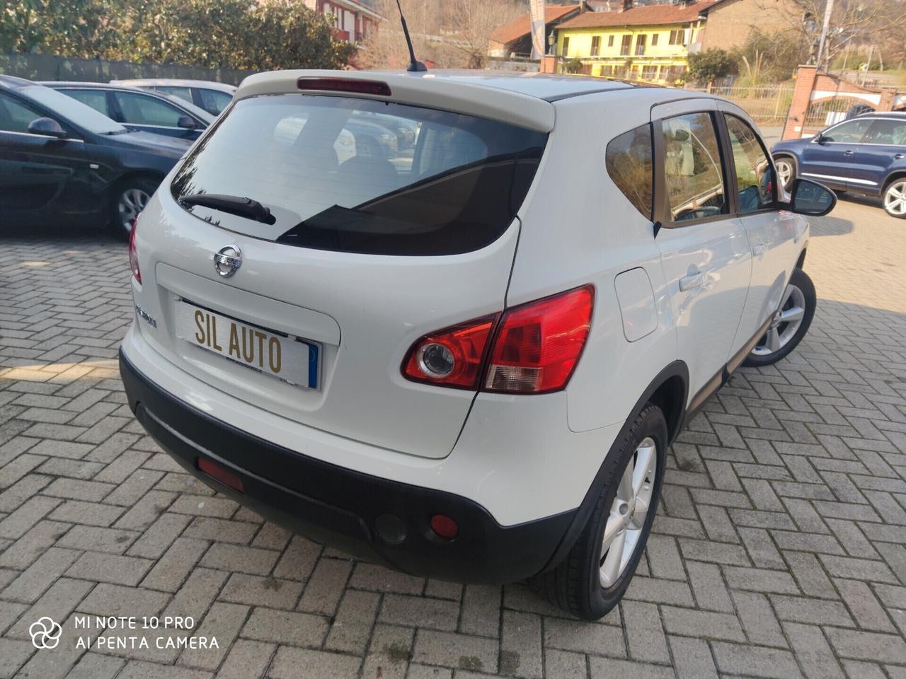 Nissan Qashqai / 2.0, 140CV /BENZ.