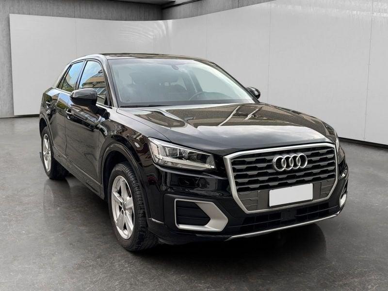 Audi Q2 30 1.6 tdi Admired s-tronic