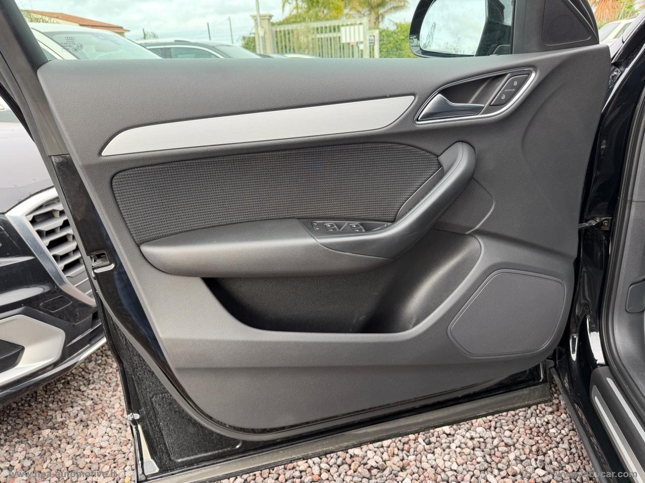 AUDI Q3 2.0 TDI 150CV S-LINE NAVI FULL LED