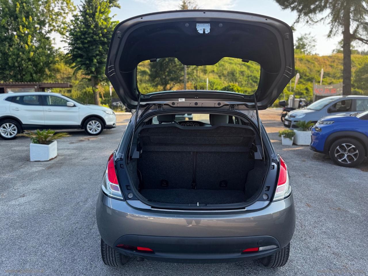 LANCIA Ypsilon 0.9 T.Air 85CV 5p.Met.Ec.Elef.