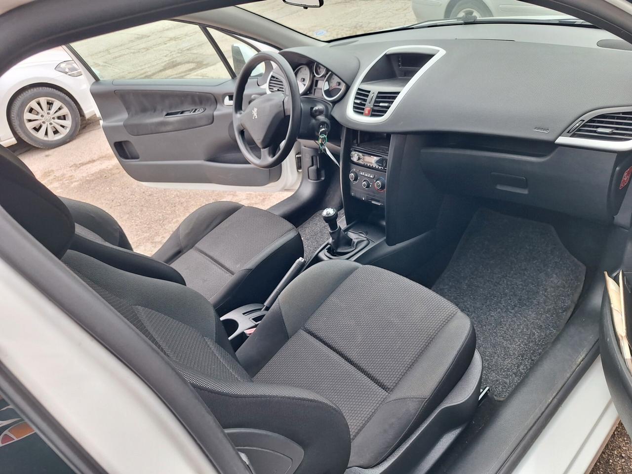 Peugeot 207 1.4 HDi 70CV FAP 3p. X Line EURO5 LED NEOPATENTATI KM CERTIFICATI