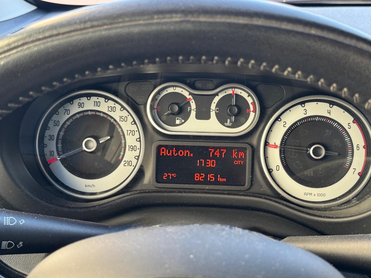 Fiat 500L 1.6 Multijet 105 CV Trekking