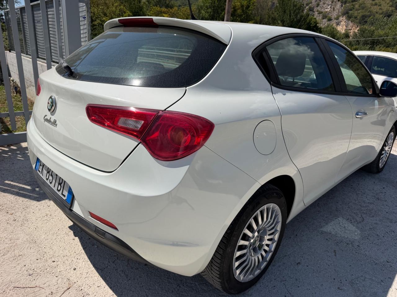 Alfa Romeo Giulietta 1.6 JTDm-2 105 CV Exclusive