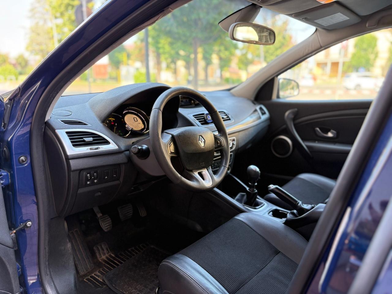 Renault Megane Mégane C-C 1.5 dCi 110CV Luxe