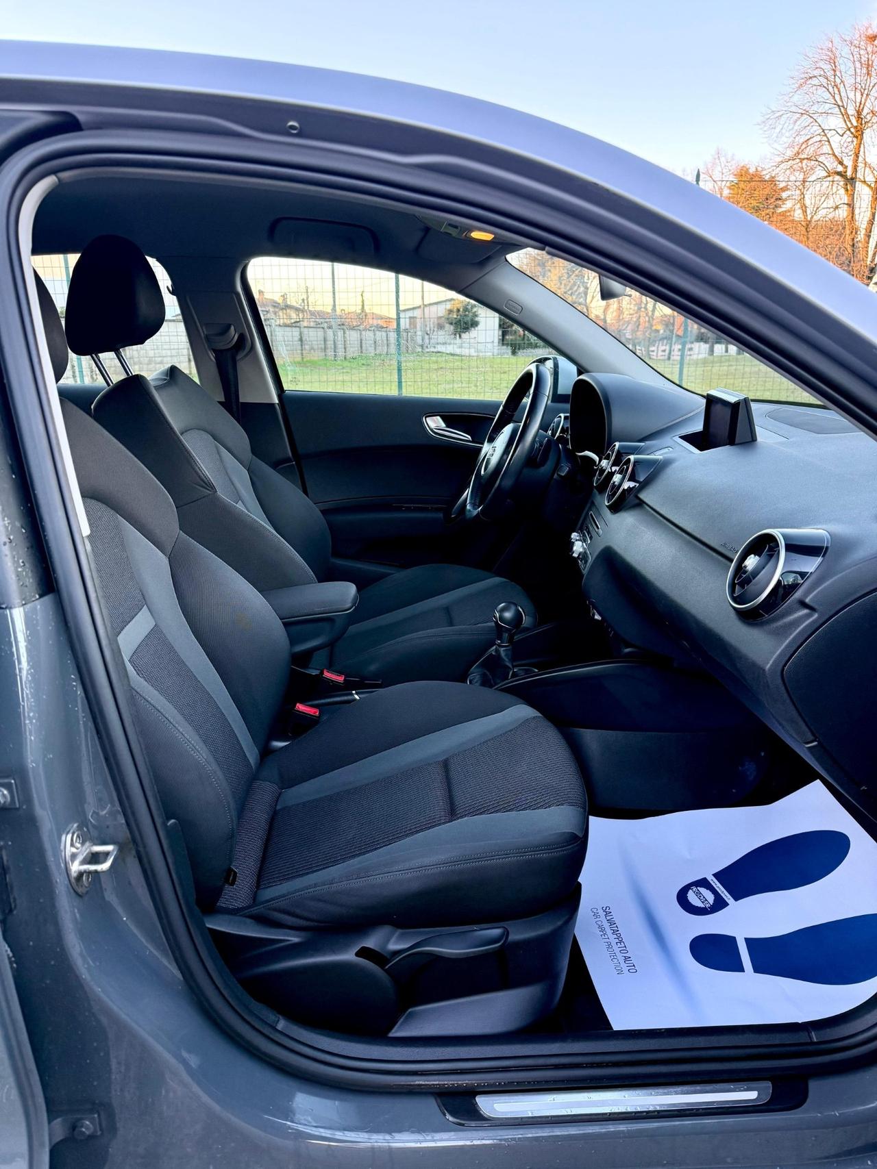 Audi A1 1.4 TDI S tronic Metal plus