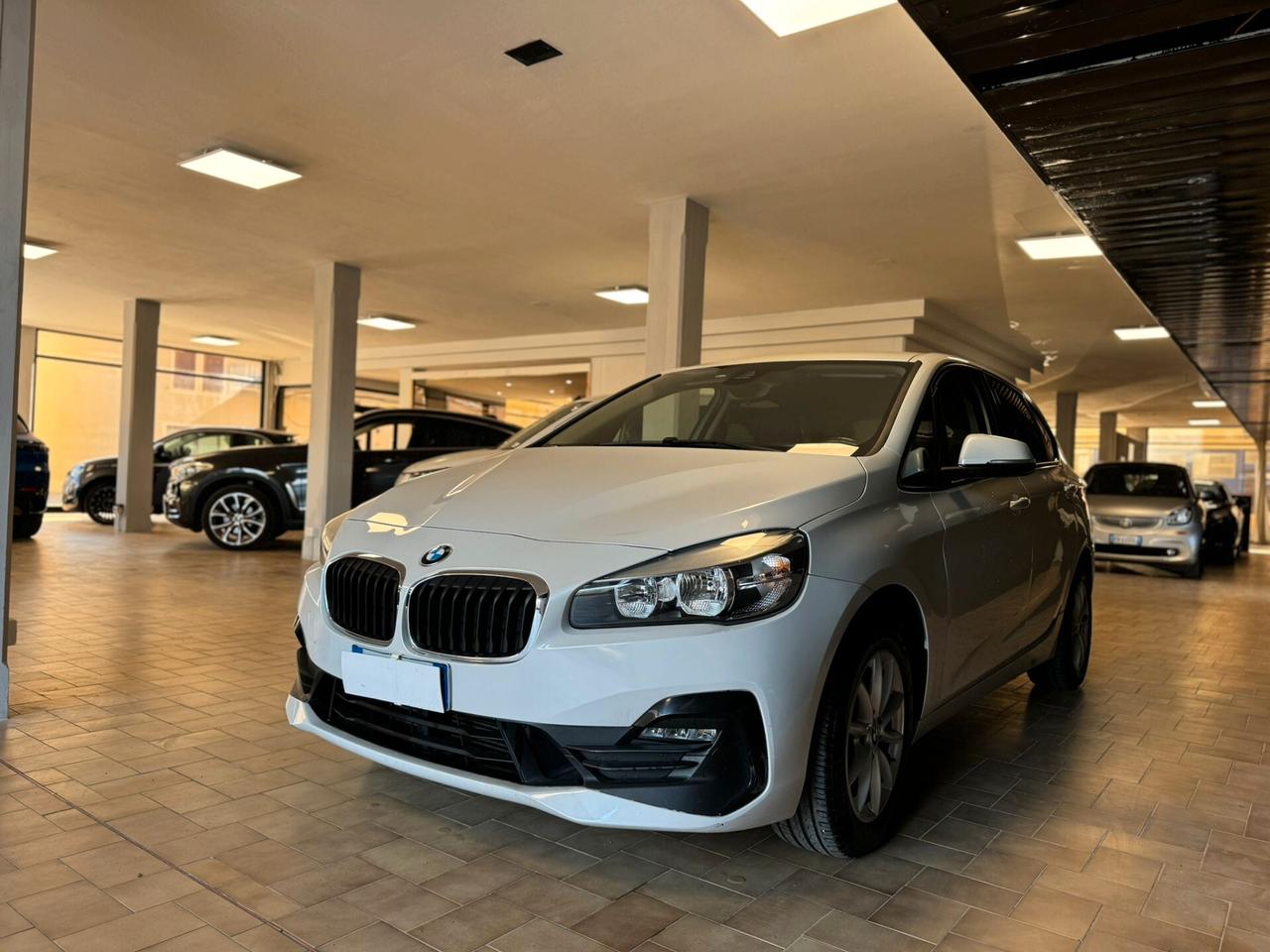 Bmw 2er Active Tourer 218d xDrive Active Tourer Luxury