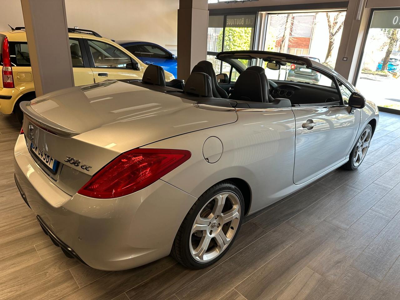 Peugeot 308 CABRIO 2.0 hdi 16v Feline 140cv