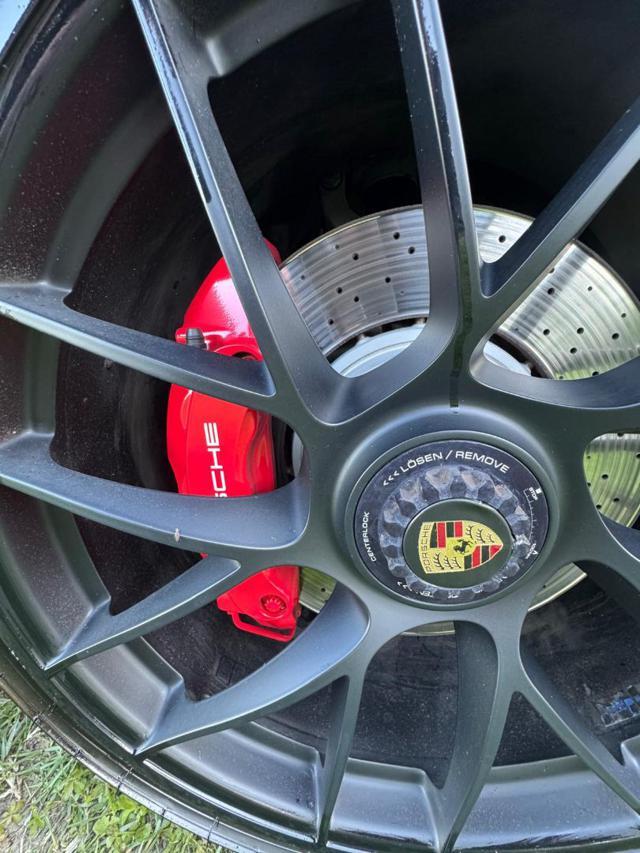 PORSCHE 911 3.0 Targa 4 GTS