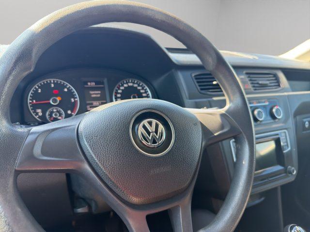 VOLKSWAGEN Caddy 2.0TDI 4MOTION 4X4