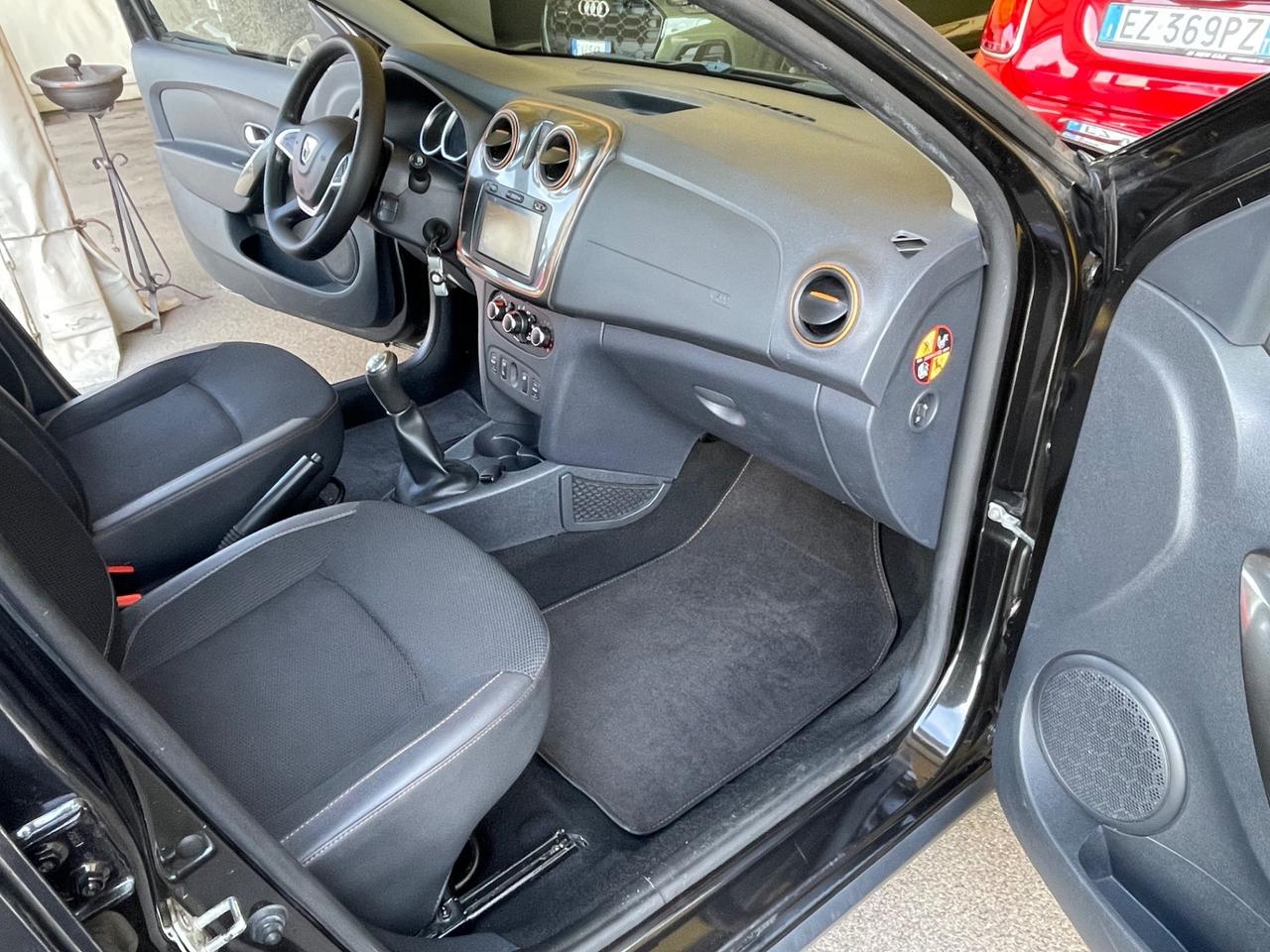 Dacia Sandero Stepway 1.5 dCi Serie Speciale Brave