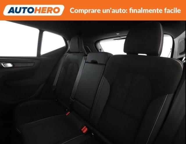 VOLVO XC40 B4 AWD automatico Plus Dark