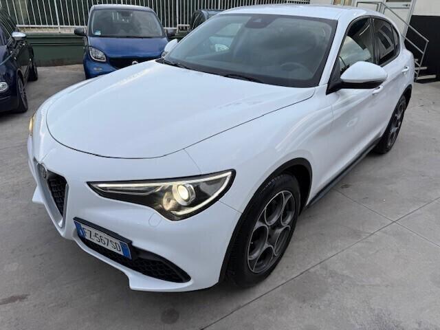 Alfa Romeo Stelvio 2.2 Turbodiesel 160 CV