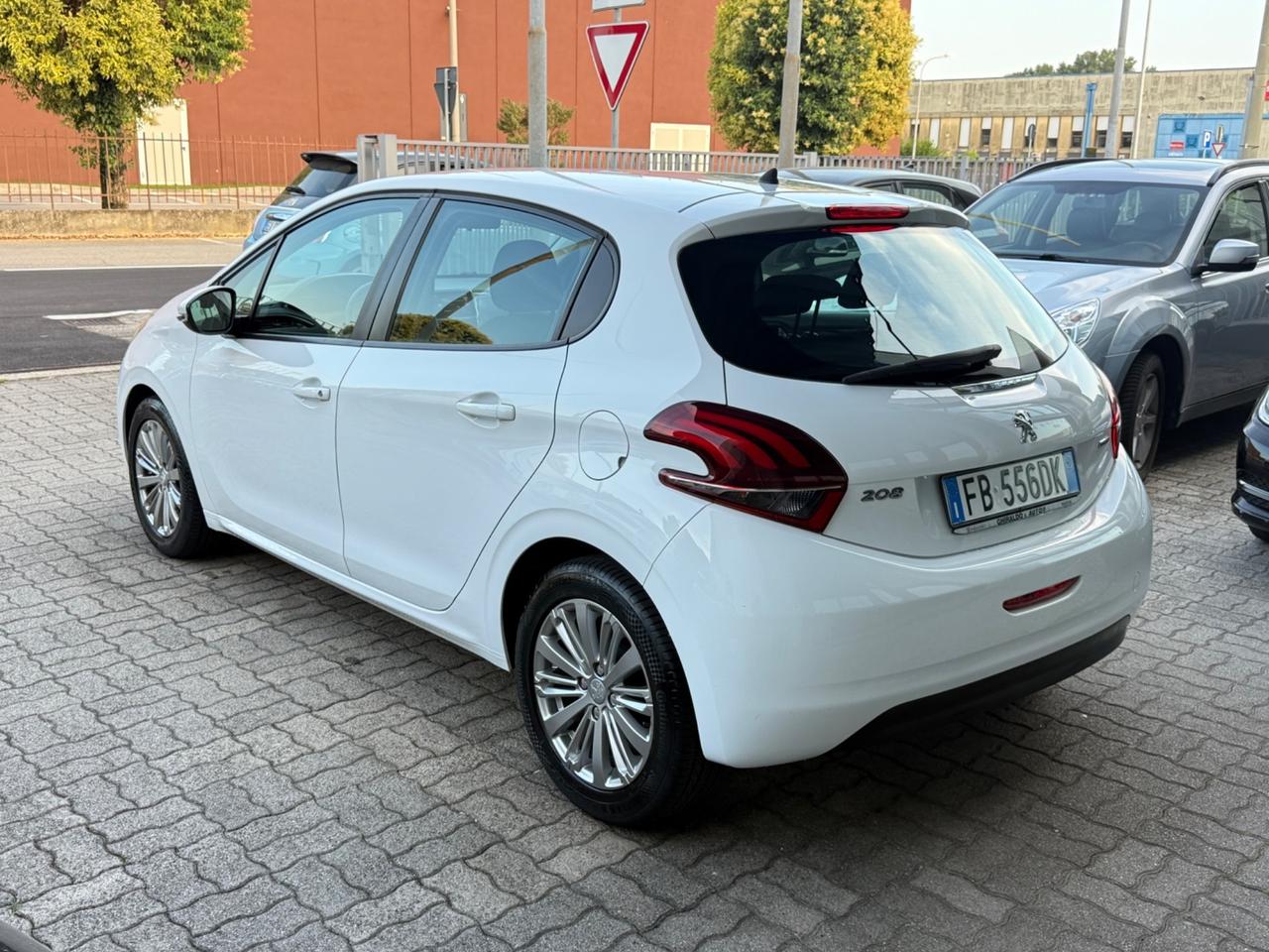Peugeot 208 1.2 5 porte ALLURE