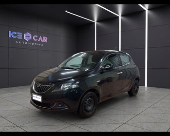 LANCIA Ypsilon 1.0 FireFly 5 porte S&S Hybrid Silver