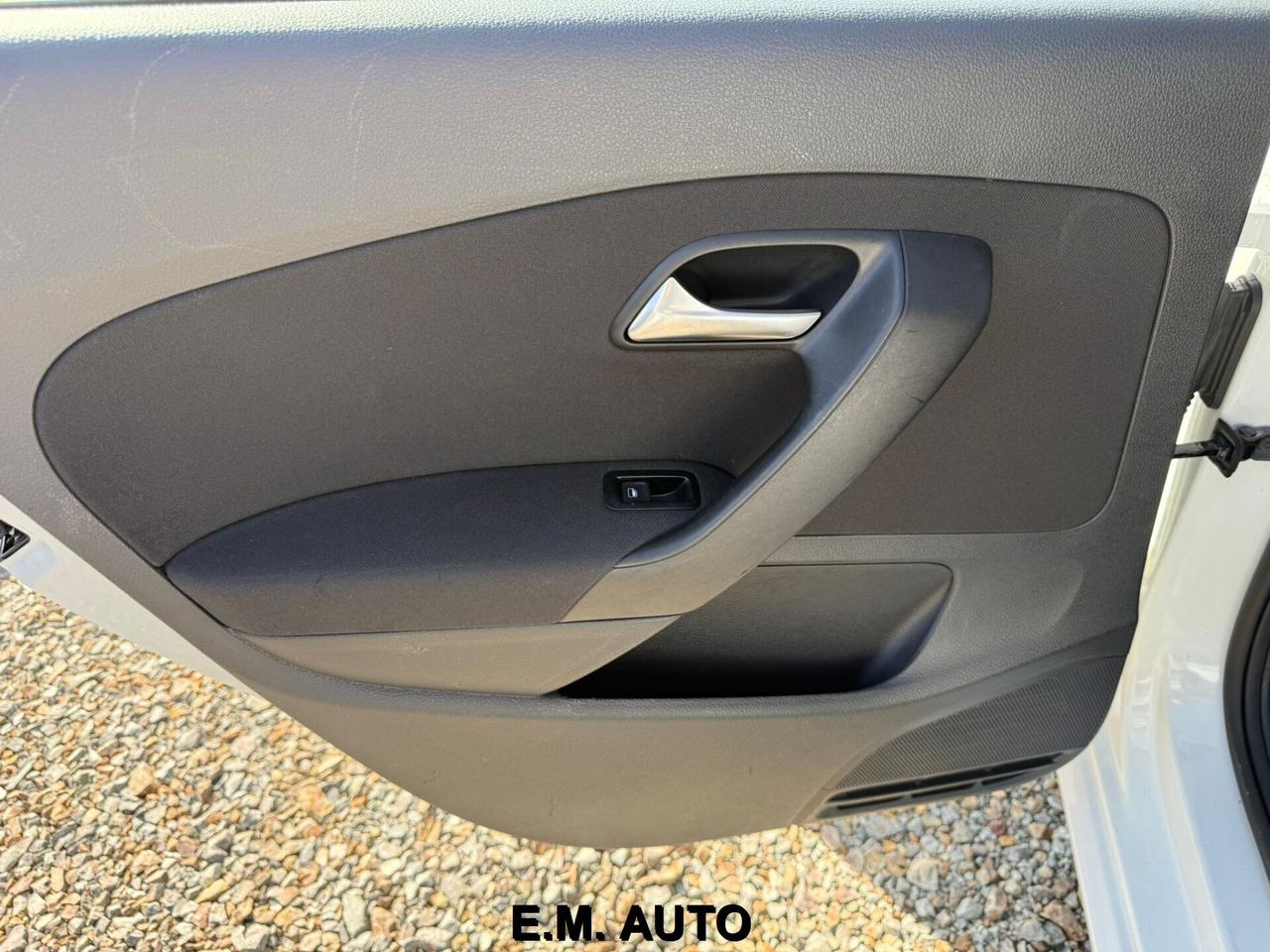 Volkswagen Polo 1.4 TDI 5p. Business