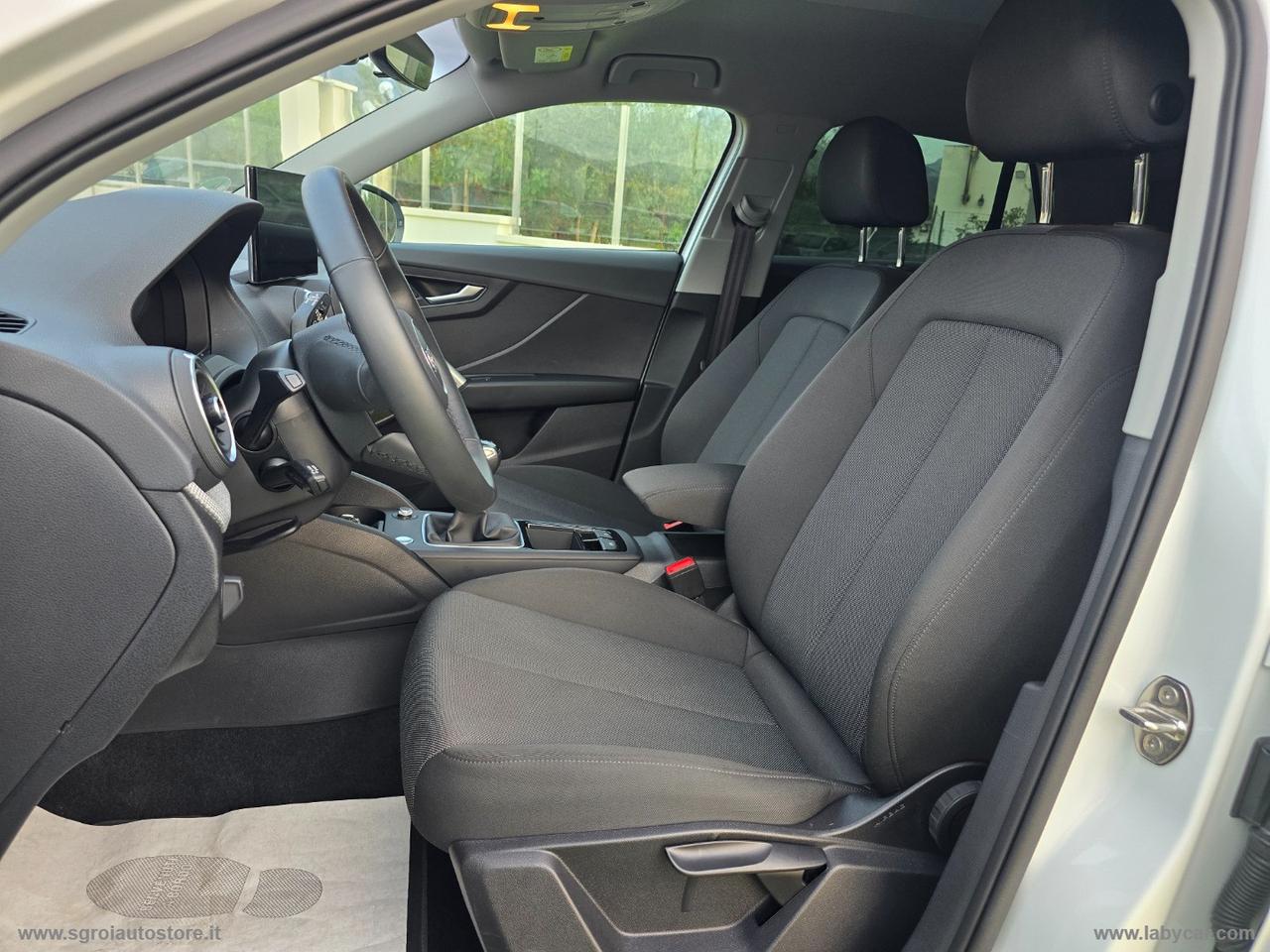 AUDI Q2 30 TDI Business Advanced