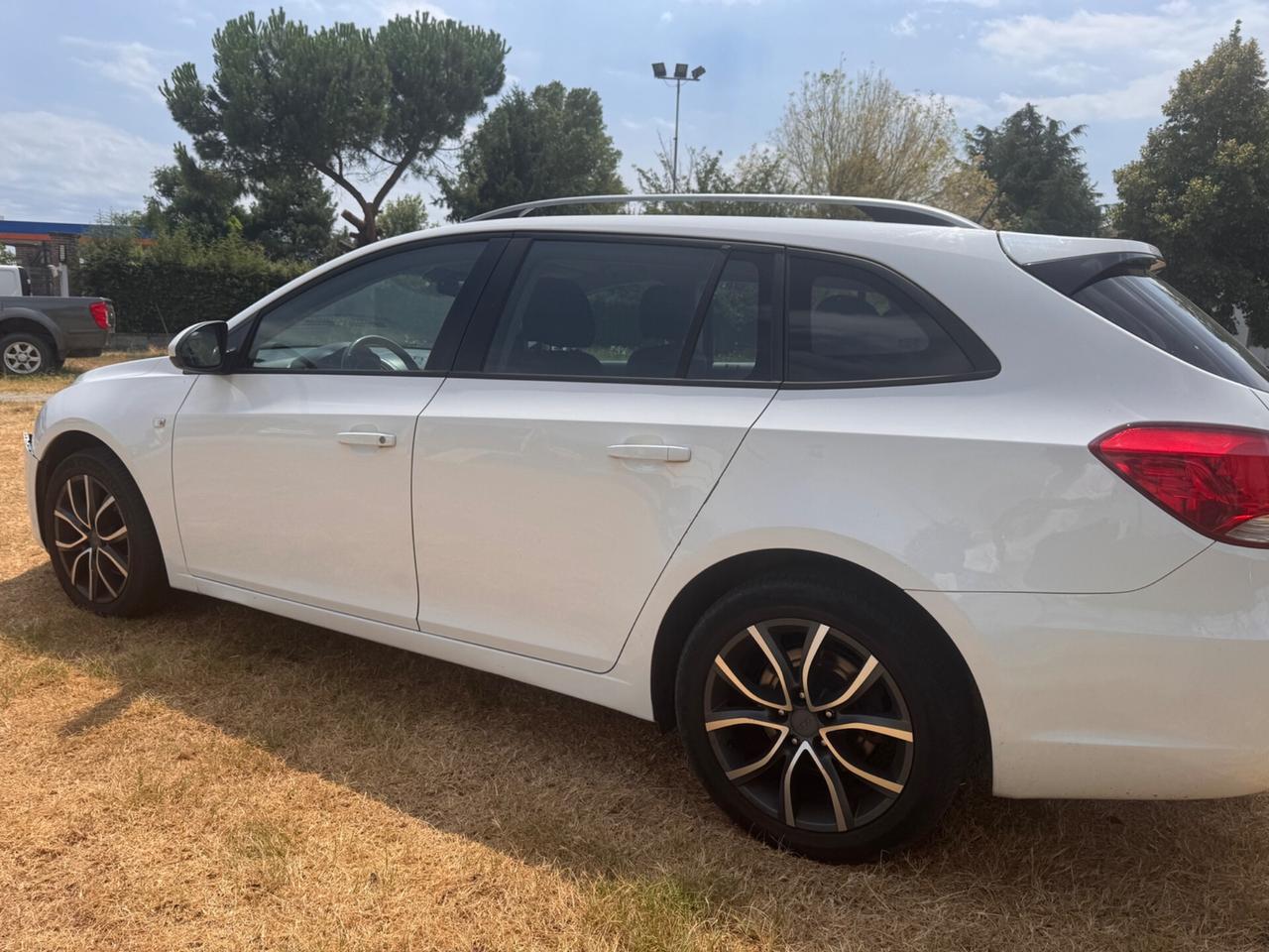 Chevrolet Cruze 1.7 Diesel Station Wagon LTZ Vendita destinata a commercianti per export