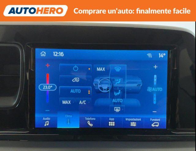 FORD Tourneo Courier 1.0 EcoBoost Titanium