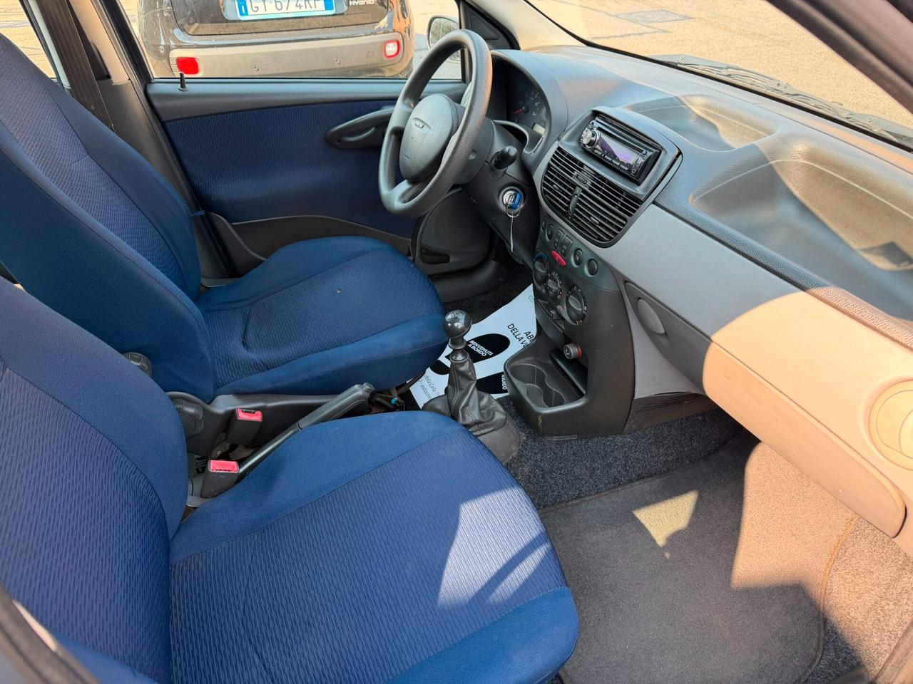 Fiat Punto 1.2i 16V cat 5 porte HLX
