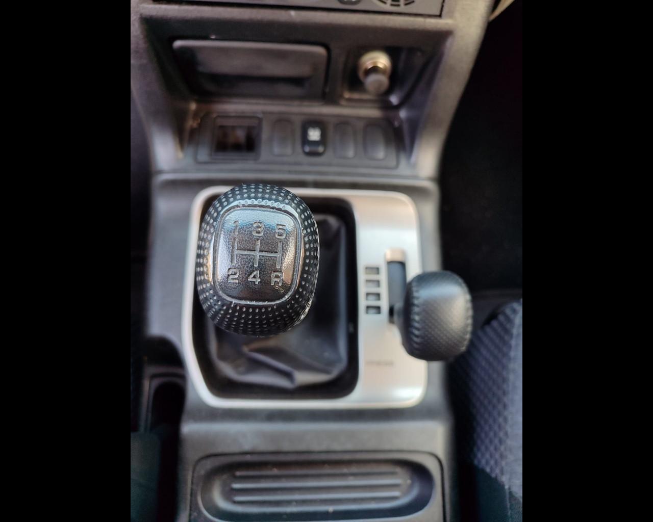 MITSUBISHI Pajero (2000-2007) - Pajero 2.5 TDI 3p. GLX