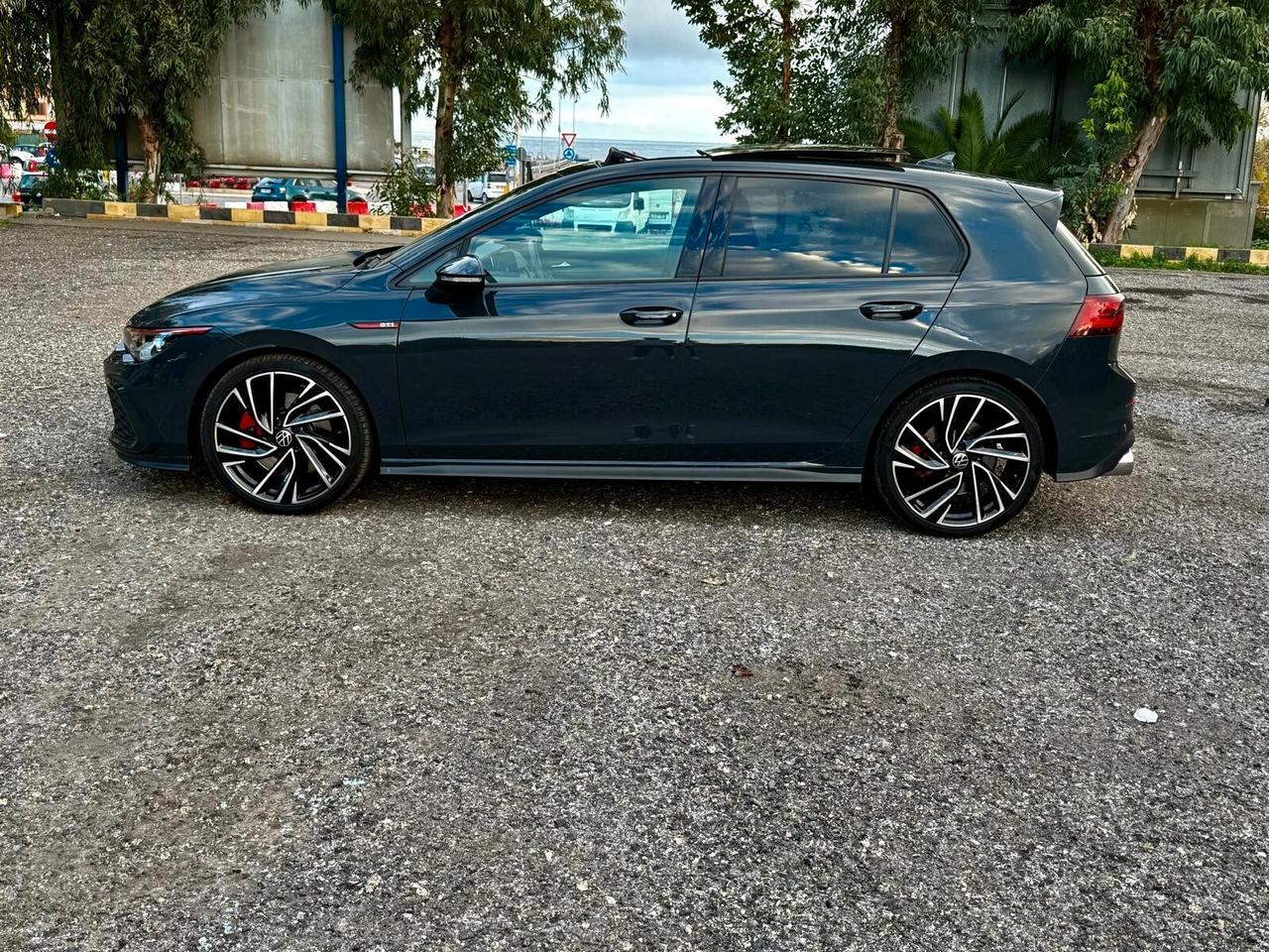 Volkswagen Golf GTI 2.0 TSI DSG