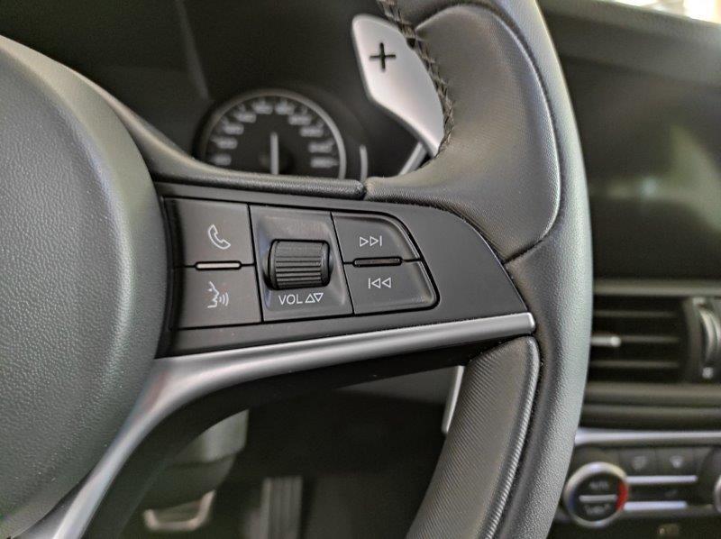 ALFA ROMEO Giulia (2016) - Giulia 2.2 Turbodiesel 210 CV AT8 AWD Q4 Veloce