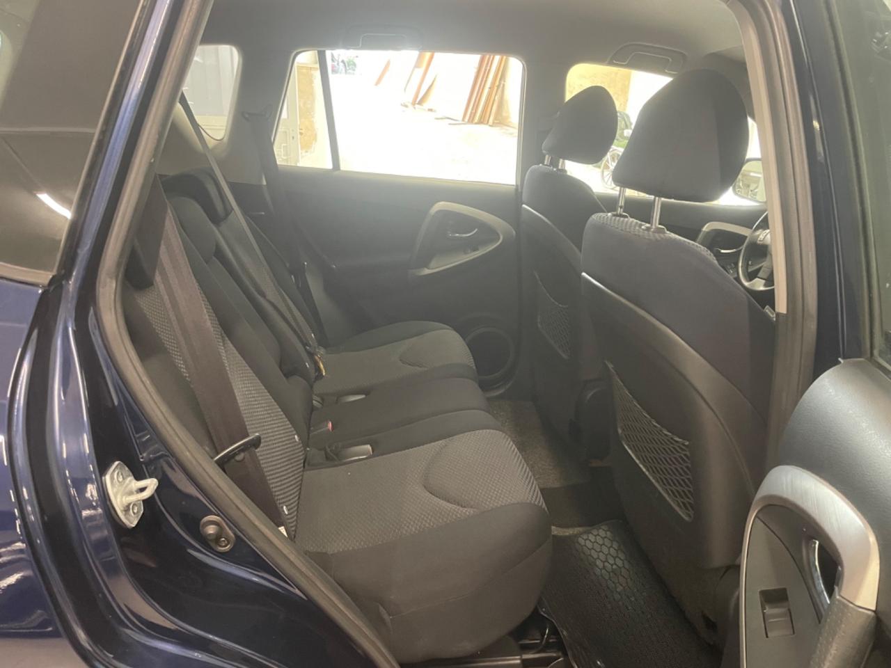 Toyota RAV4 2.2 D-4D 136 CV Sol 4x4 Perfetta