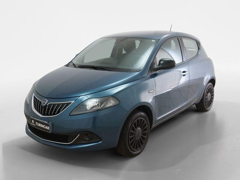 Lancia Ypsilon 1.0 FireFly 5 porte S&S Hybrid Silver