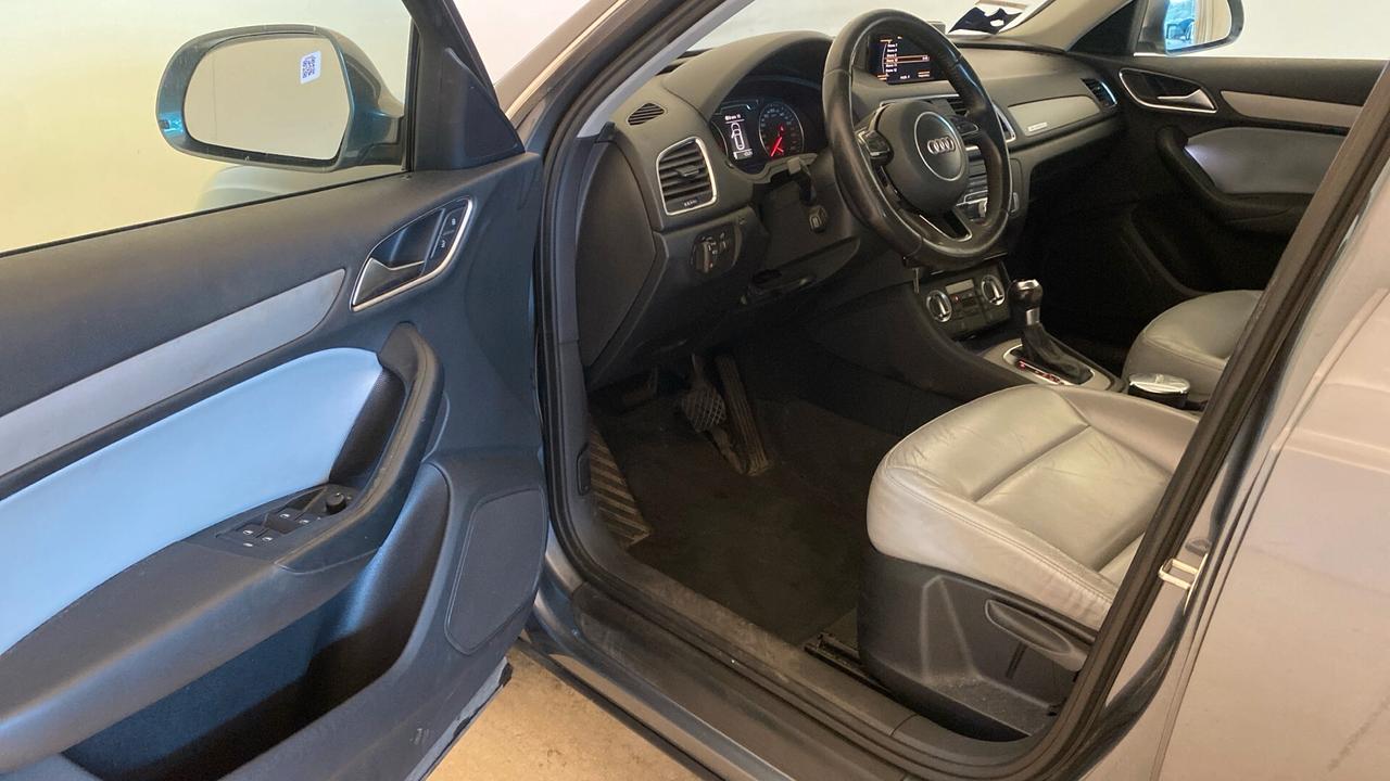 Audi Q3 2.0 TDI 140cv - Quattro TETTO PELLE