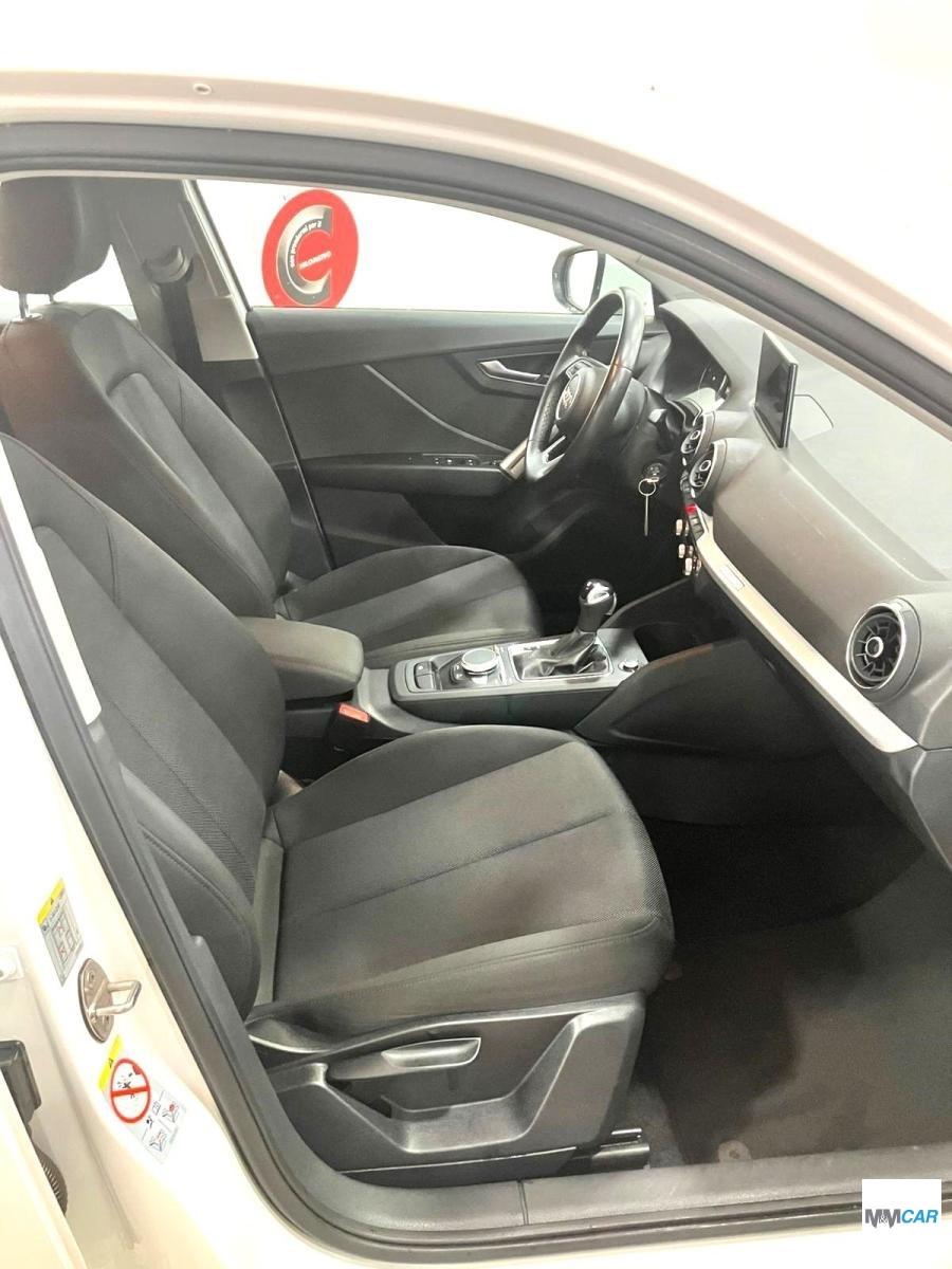 AUDI - Q2 - 30 TDI S tronic Business