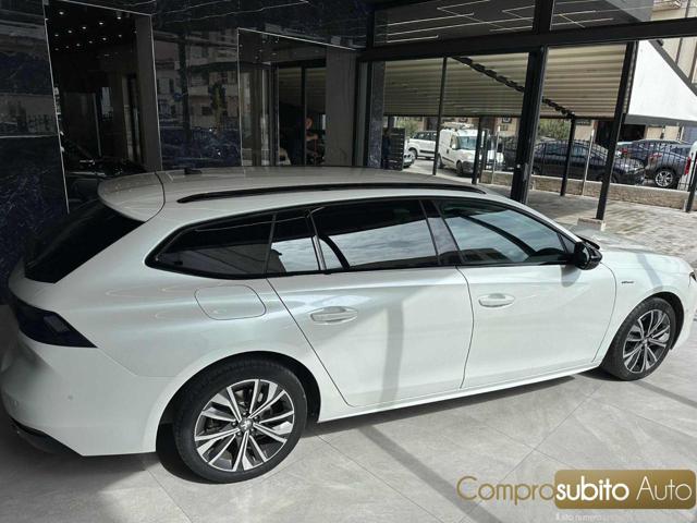 PEUGEOT 508 Plug-in Hybrid 225 e-EAT8 SW GT Pack