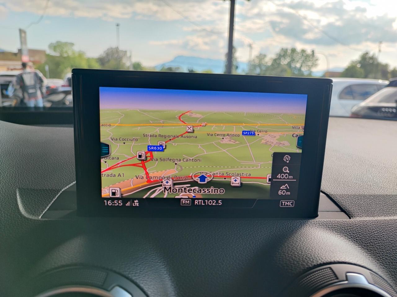 Audi Q2 30 TDI Business Design