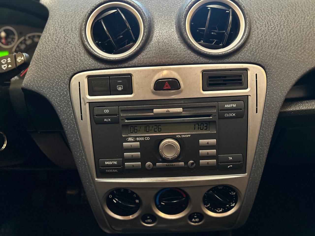 Ford Fusion 1.4 16v Titanium 80cv *** NEOPATENTATI ***