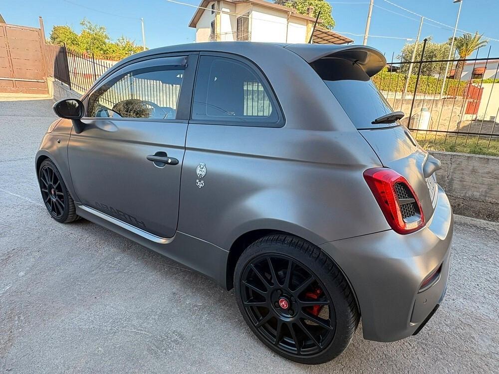 Abarth 595 1.4 Turbo T-Jet 180 CV Esseesse