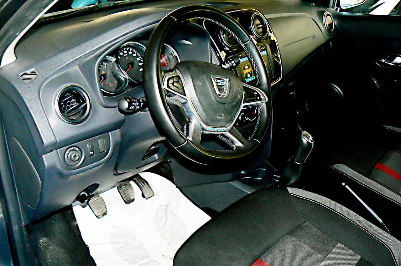 Dacia Sandero Stepway 1.5 dCi 95 CV - n101127