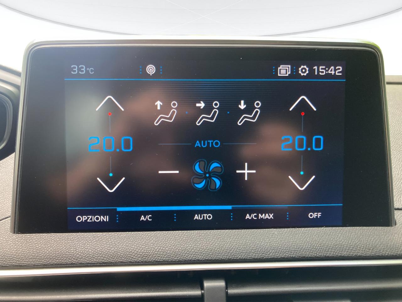 PEUGEOT 3008 1.5 bluehdi Active s&s 130cv eat8
