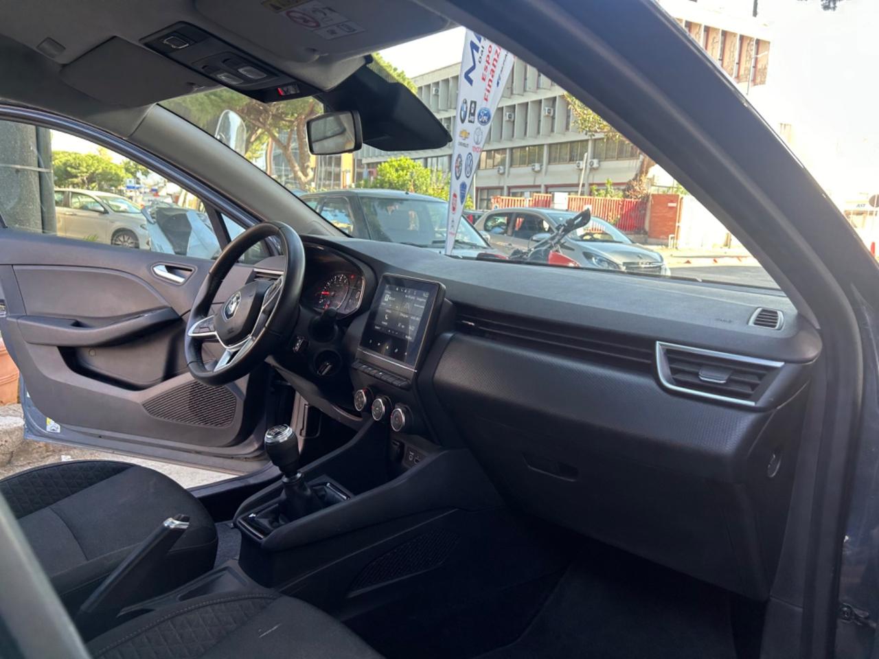 Renault Clio TCe 90 CV 5 porte Techno