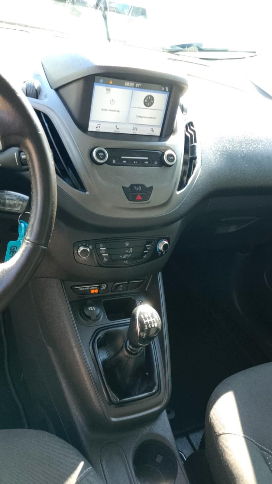 Ford Transit Courier 1.5 TDCi 75CV Van Entry