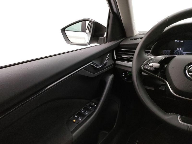 Škoda Kamiq 1.0 TSI Black Dots 95cv