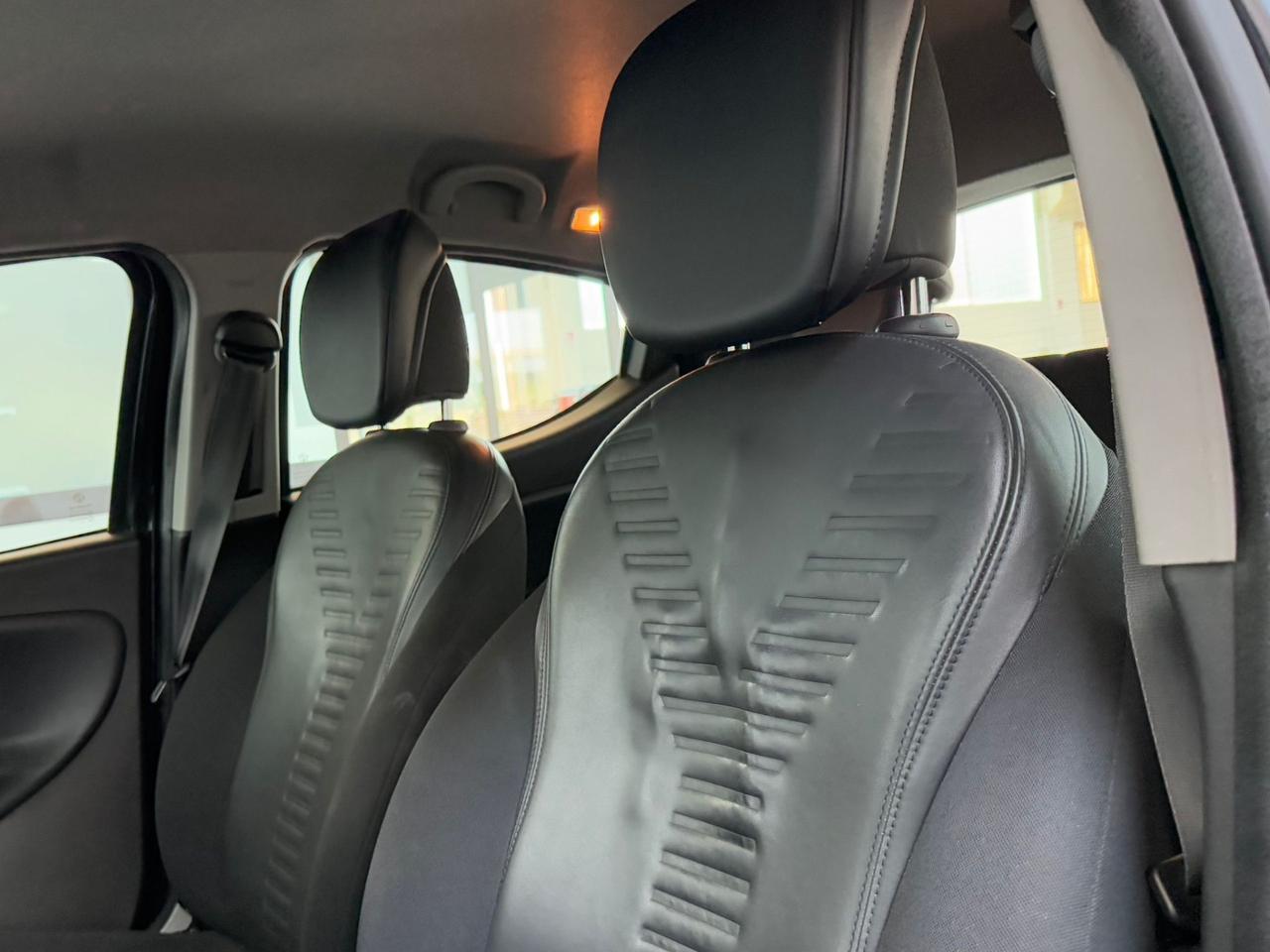 Lancia Ypsilon 1.2 69 CV 5 porte GPL Ecochic Unyca