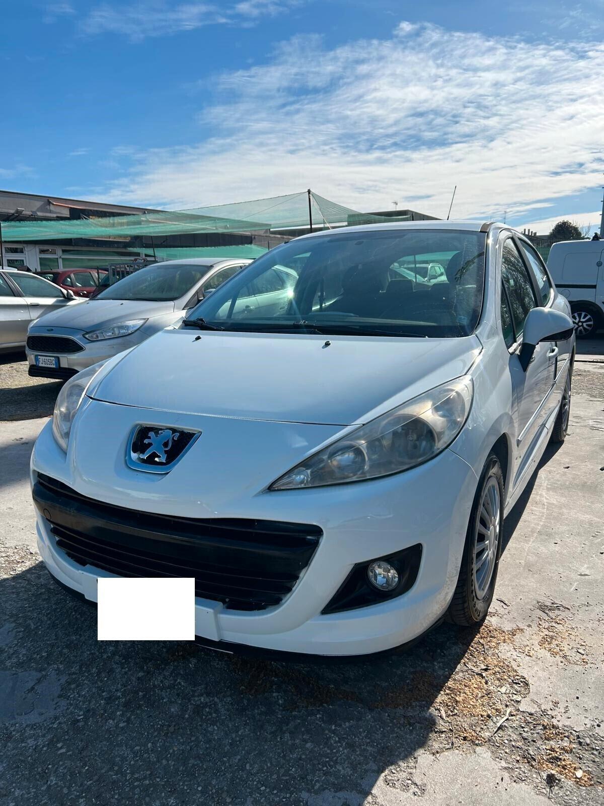 Peugeot 207 Plus 1.4 8V 75CV 5p. ECO GPLok neo patentati
