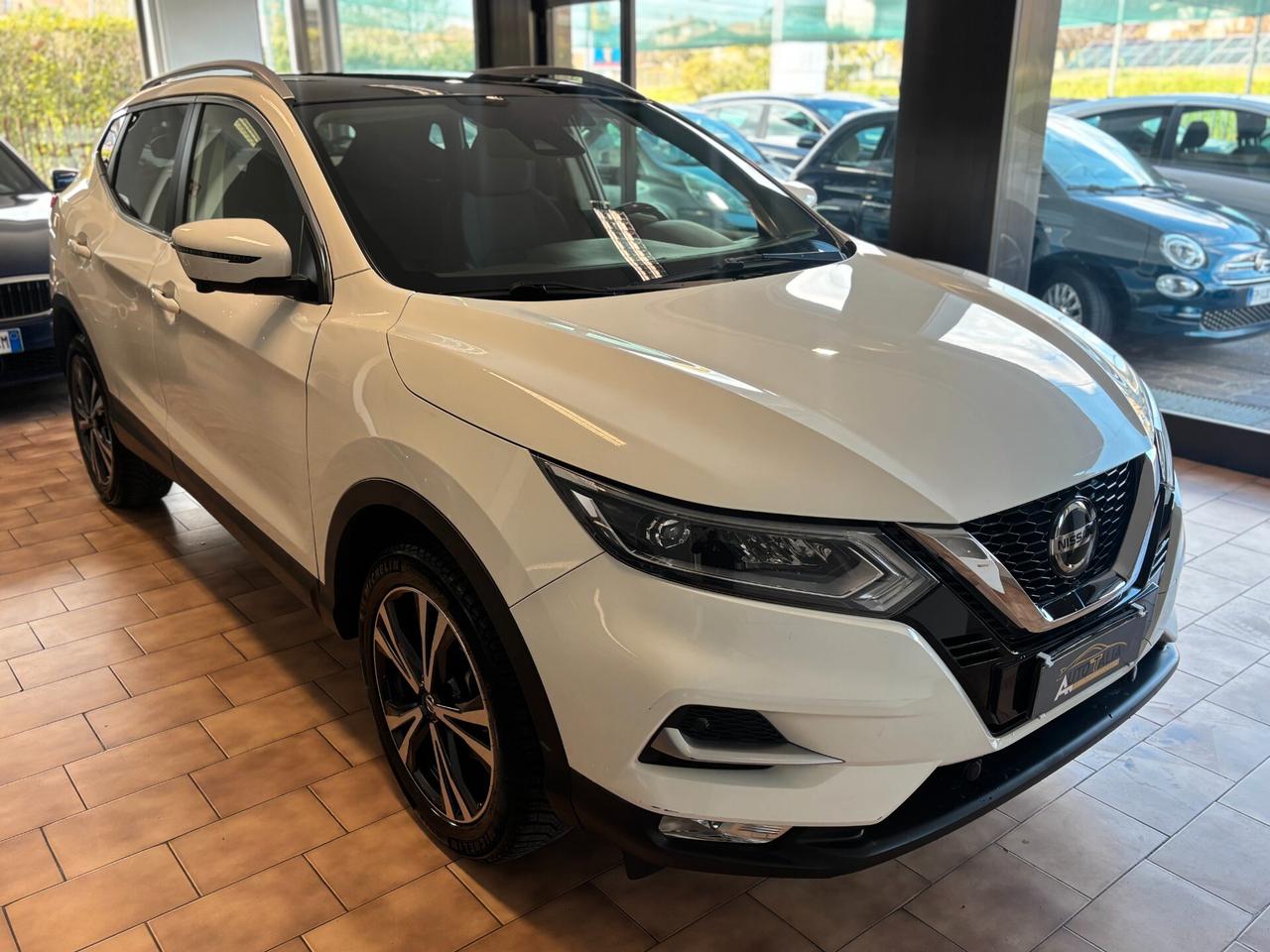 Nissan Qashqai 1.2 dig-t N-Connecta 115cv*TAGLIANDI CERTIFICATI *