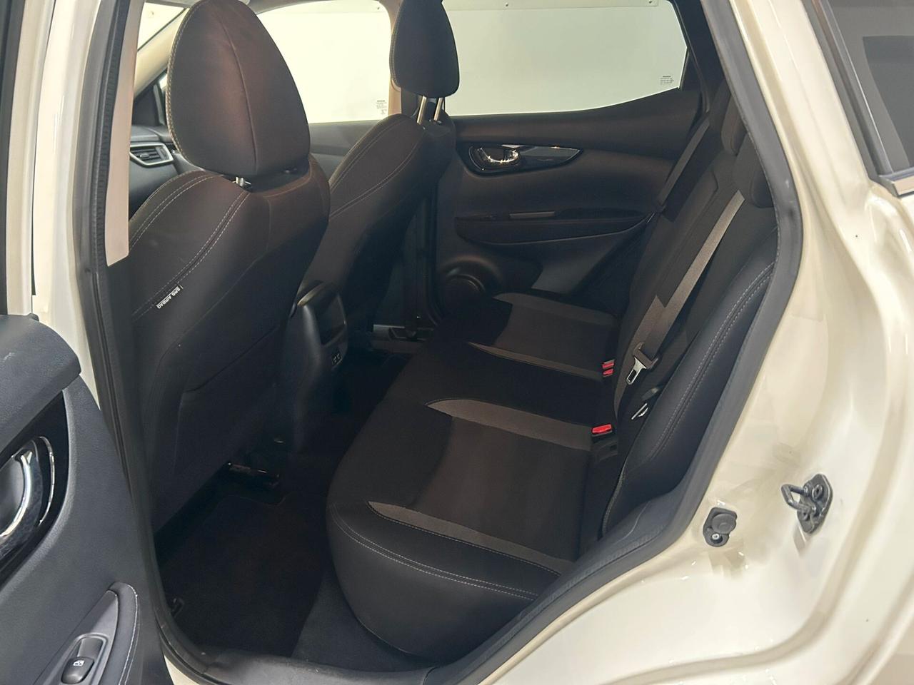 Nissan Qashqai 1.5 dCi 115 CV Tekna+ tetto panoramico